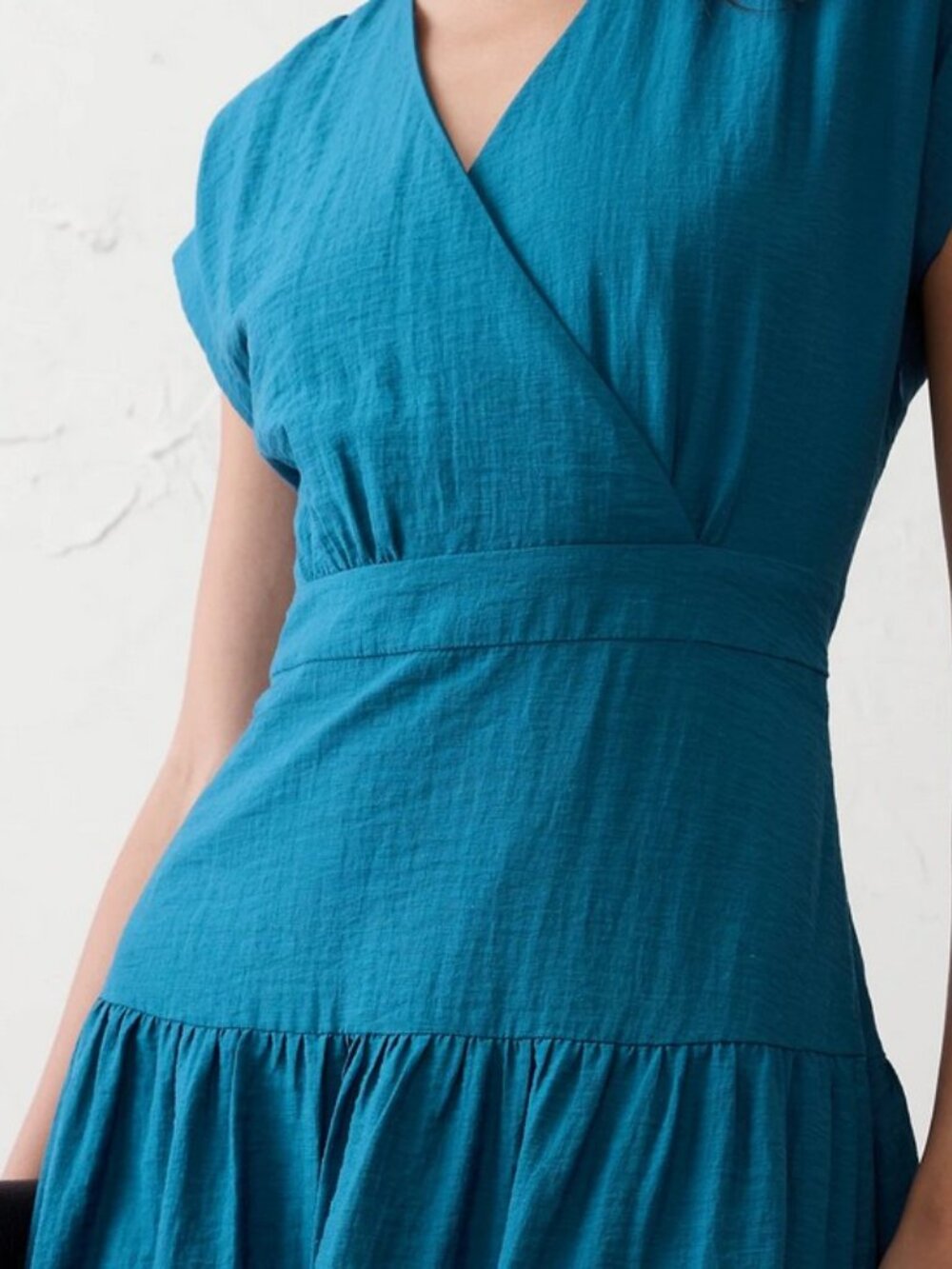 Banana Republic Summer Party Graduation Dress - Picture 3 of 4
